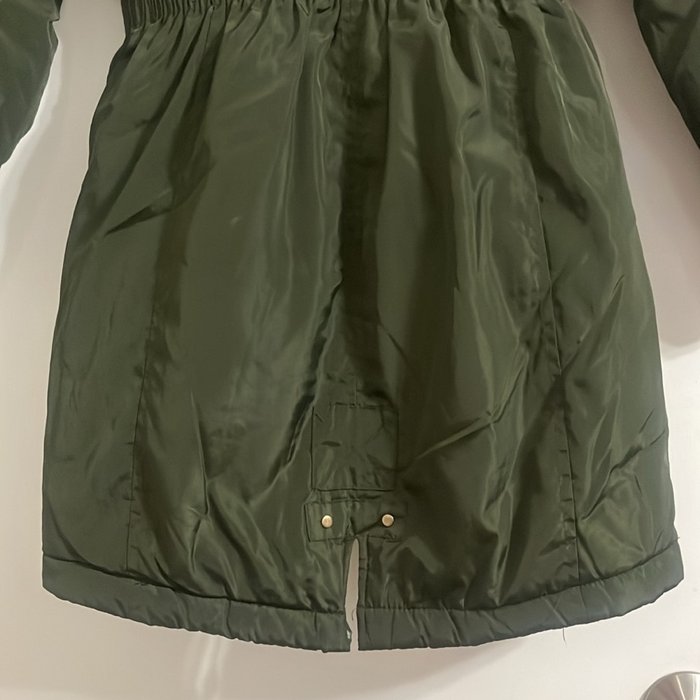 DKNY Girls Long Puffer Coat size L 14/16 color green with pink Faux-Fur Hood - Picture 8 of 13